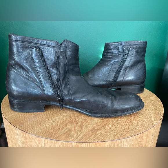 Men’s Bally Zip up Boots - Picture 1 of 5